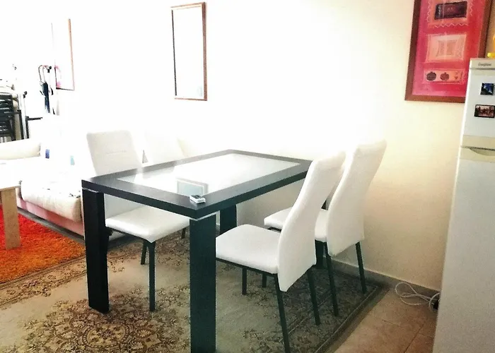 Single In Searegal Compex Apartman *